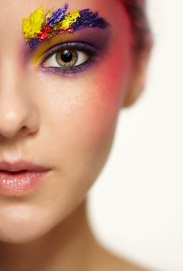 化妝品行業(yè)為何離不開異構(gòu)烷烴溶劑？康順新能源引領(lǐng)環(huán)保原料革新